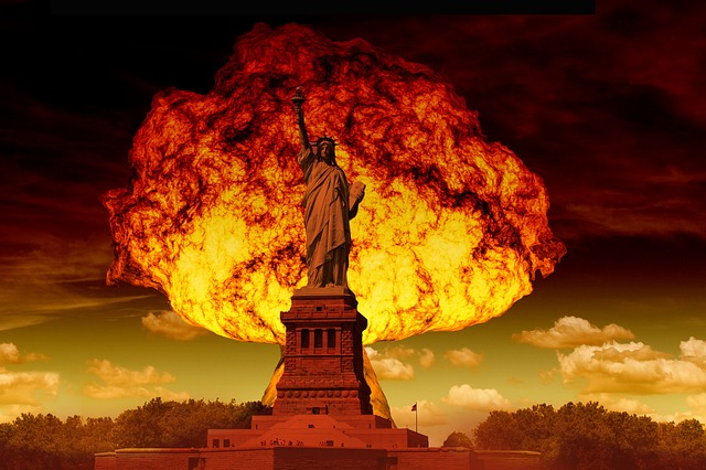Statue Of Liberty Mushroom Cloud Atomic Bomb